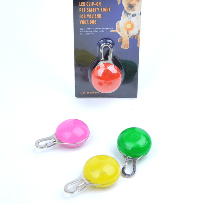 Pet Puppy Night LED Collar Pendant Pet Supplies Kitten Safety Warning Light Hiking Backpack Buckle Pet Supplies Dog Accessories MRSLM