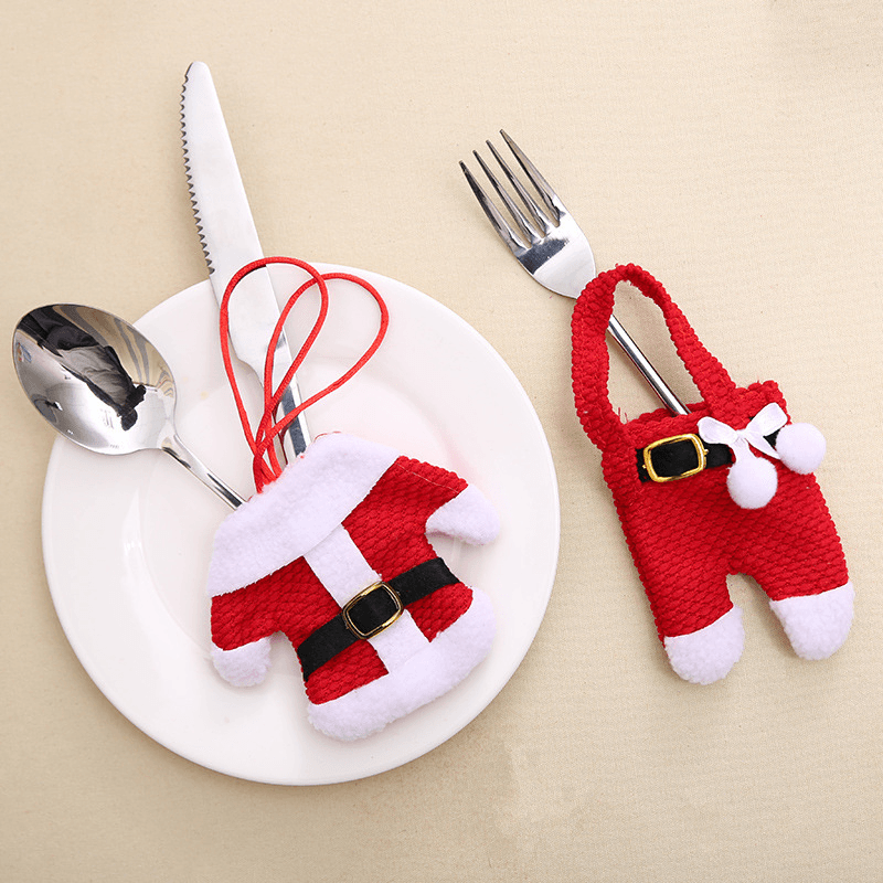 1Set Creative Christmas Small Clothes Pants Tableware Sets Kitchen Restaurant Hotel Layout Knife Fork Spoon Set Xmas Decorations dylinoshop