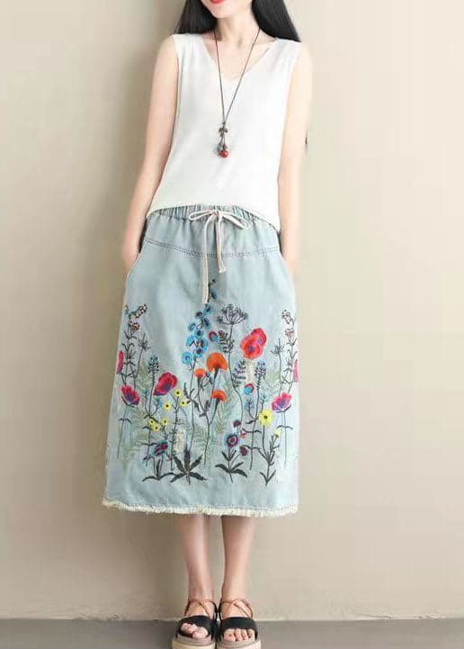Women Light Blue Embroideried Pockets A-Line Summer Denim Skirts GK-SKTS210721