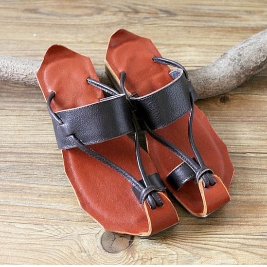 Curved Retro Leather Sandals dylinoshop