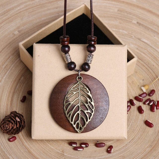 Beaded Leaf Wooden Necklace dylinoshop