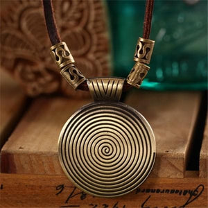 Hypnosis Circle Leather Pendant Necklace dylinoshop