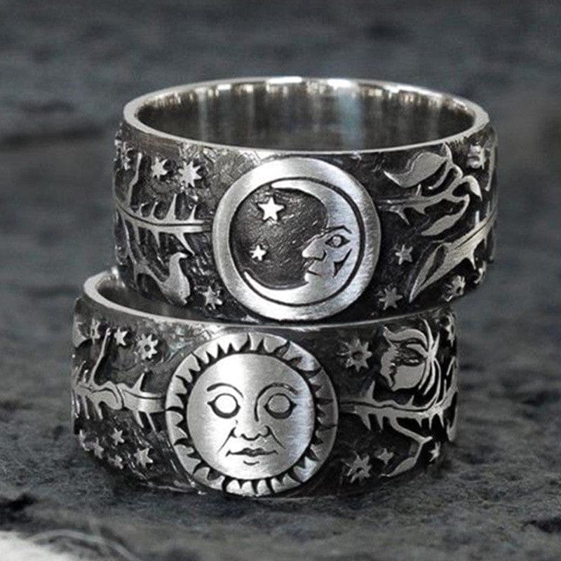 Carved Sun & Moon Vintage Ring Buddhatrends