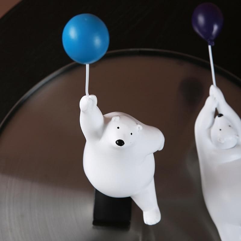 Balloon Flying Polar Bear dylinoshop
