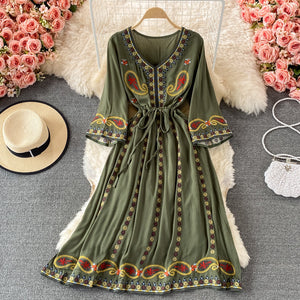 Women Vintage Embroidery Flower Mid-length A-line Dress dylinoshop